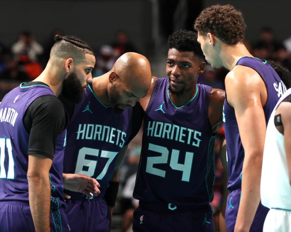 接班？上赛季联赛数据：萨拉赫38场29球18助，奥利塞28场12球15助