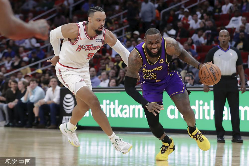 现出领袖风 现出领袖风